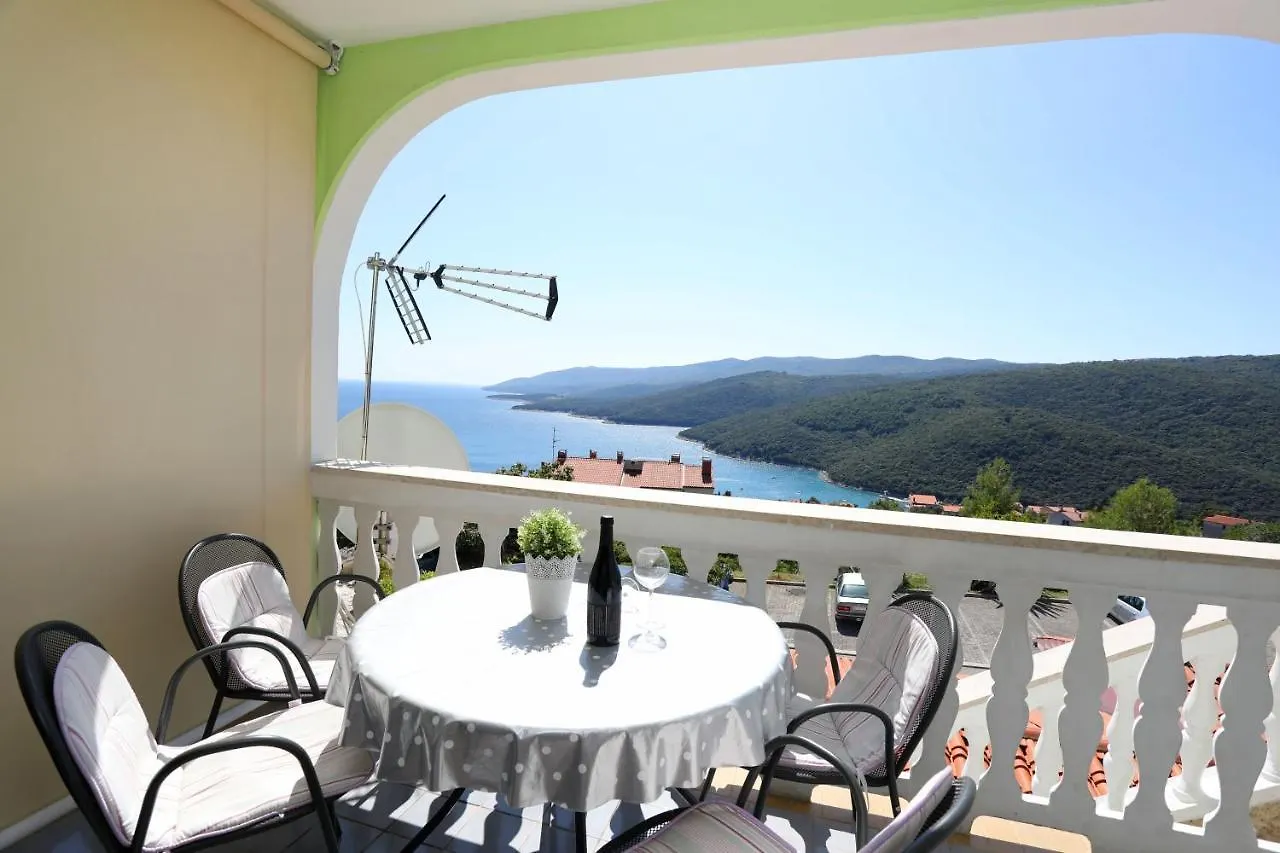 Greenhouse Family Apartments Rabac