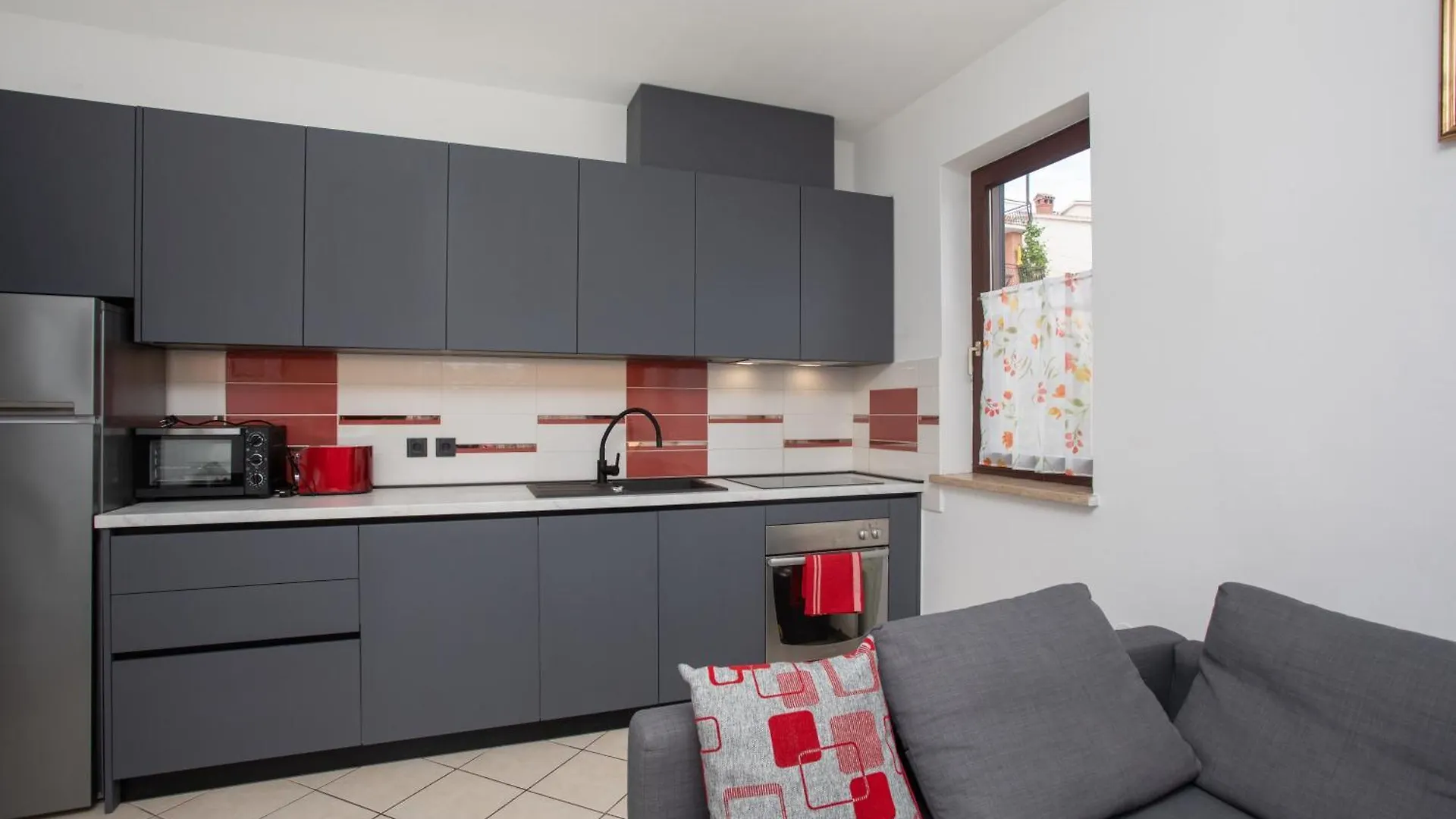 Greenhouse Family Apartments Rabac